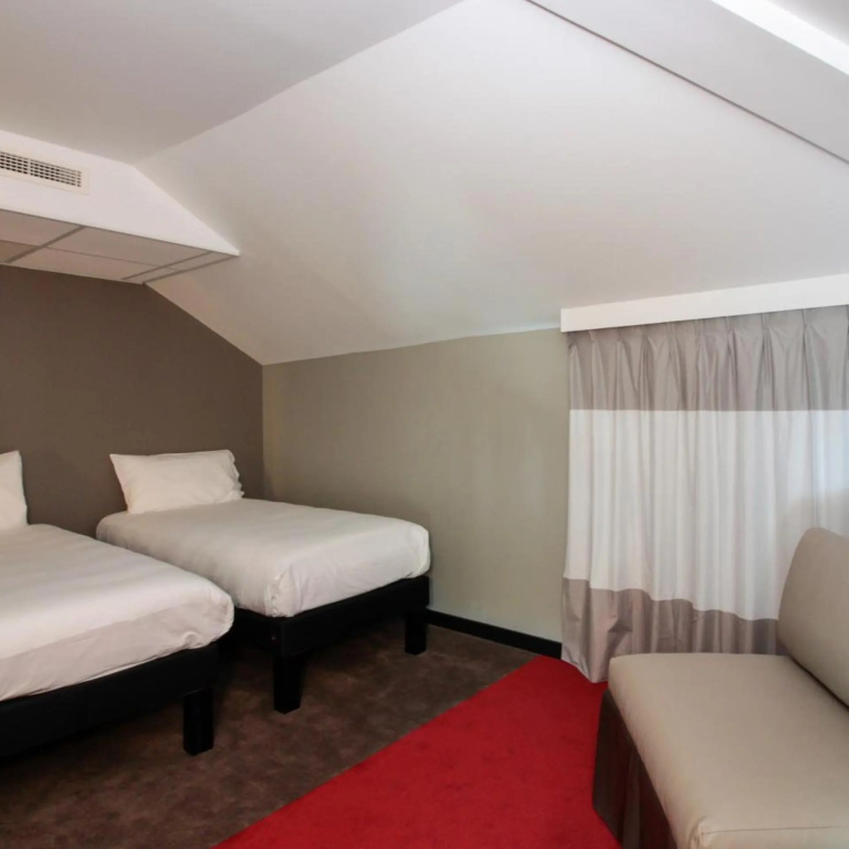 Hotel photo 37