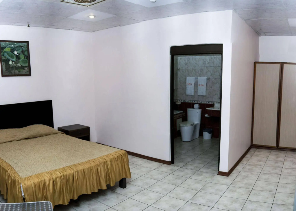 Hotel Puntarenas Beach - фото 3