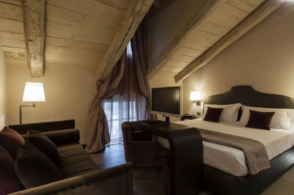 Hotel photo 26