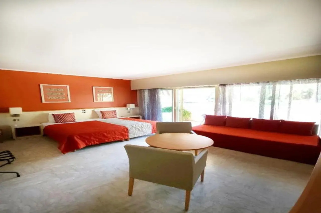 Voir la photo 4 — The Originals Les Strélitzias Boutique Hotel & Residence