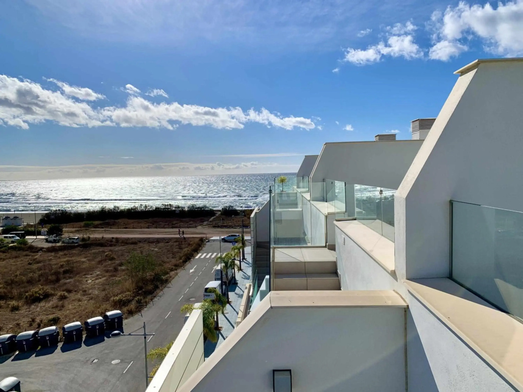 Vivienda familiar con azotea fenomenal