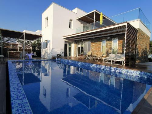 Отель Villa Nikki - Plage Residence, фото 1