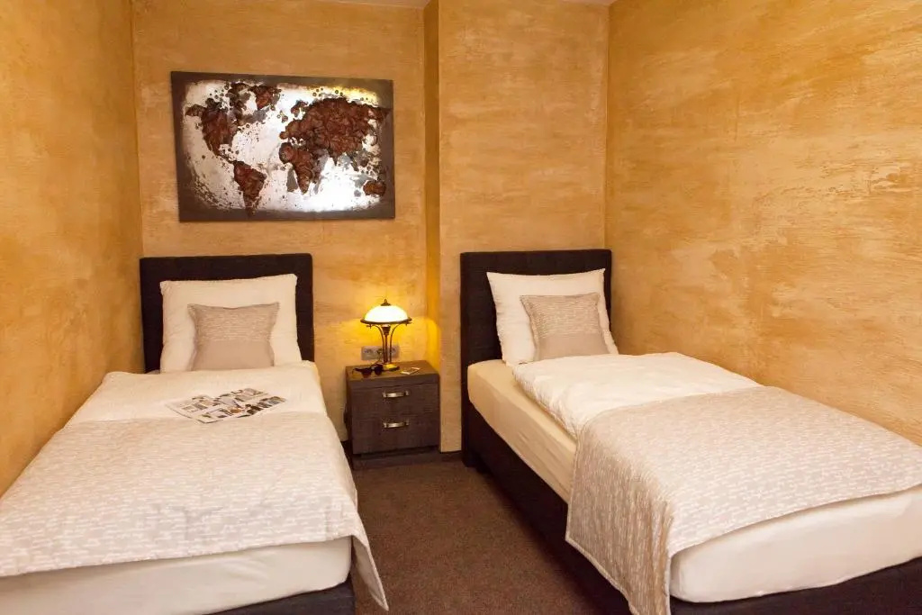 Deluxe Double room (twin beds)
