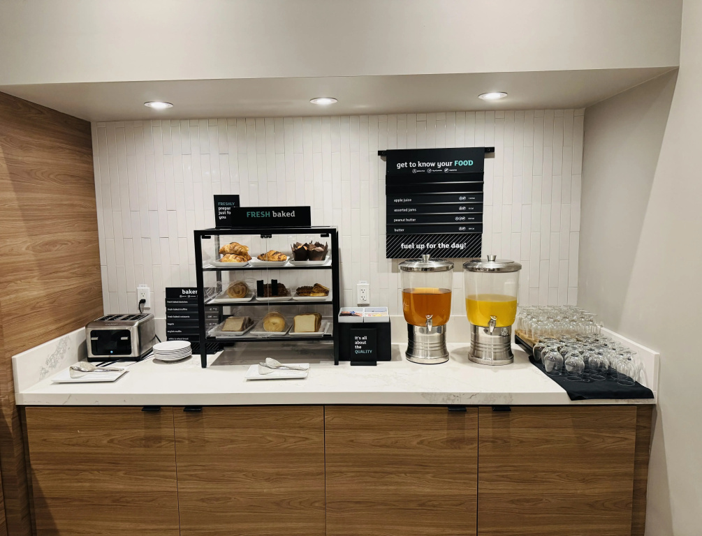 Holiday Inn Burlington Conference Centre by IHG - Général