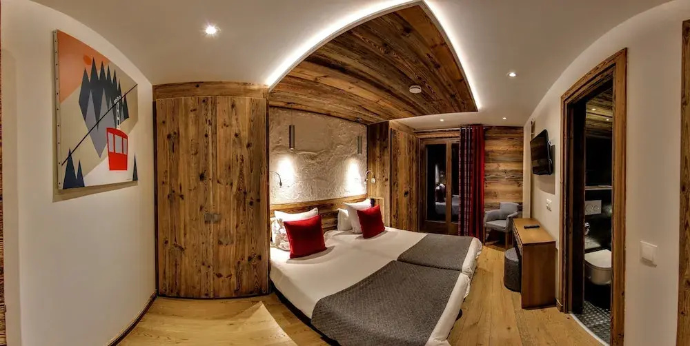Triple Chalet