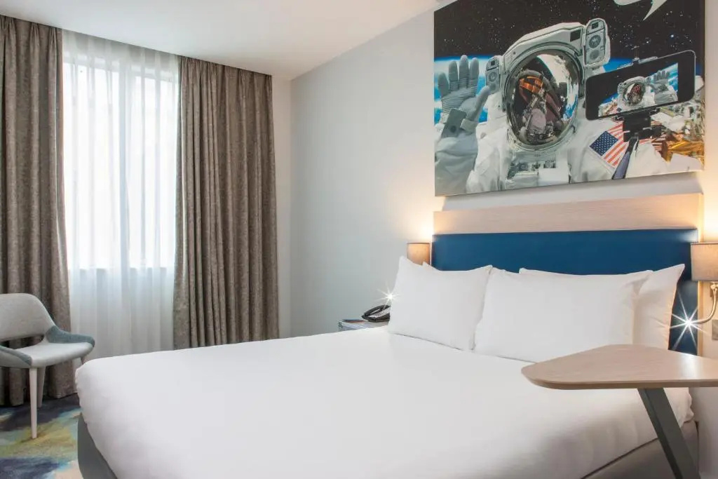 Ibis Styles London Heathrow - Chambres