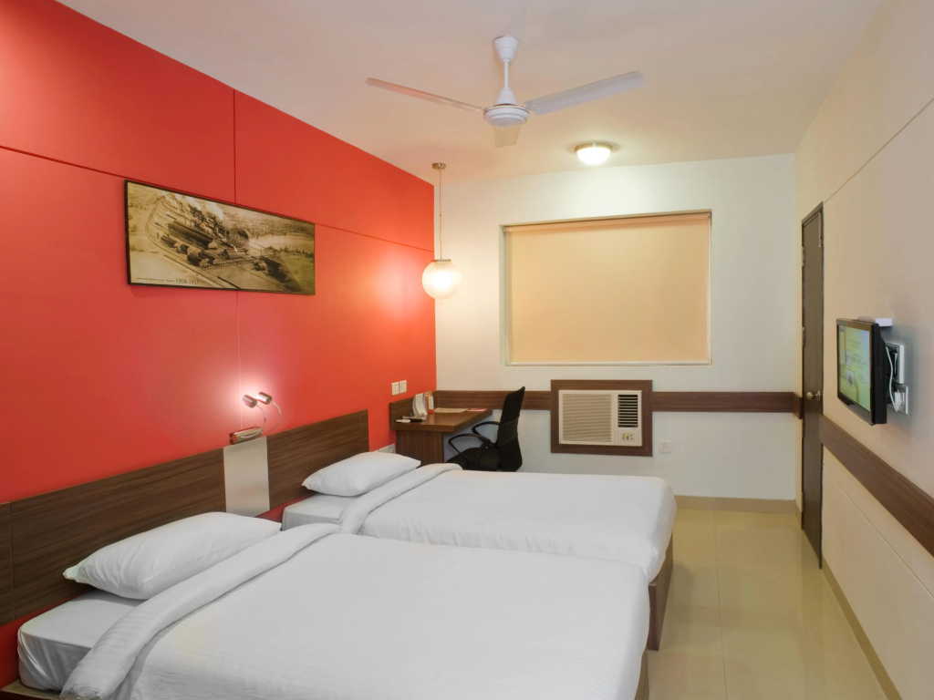 Standard Double room (full double bed)
