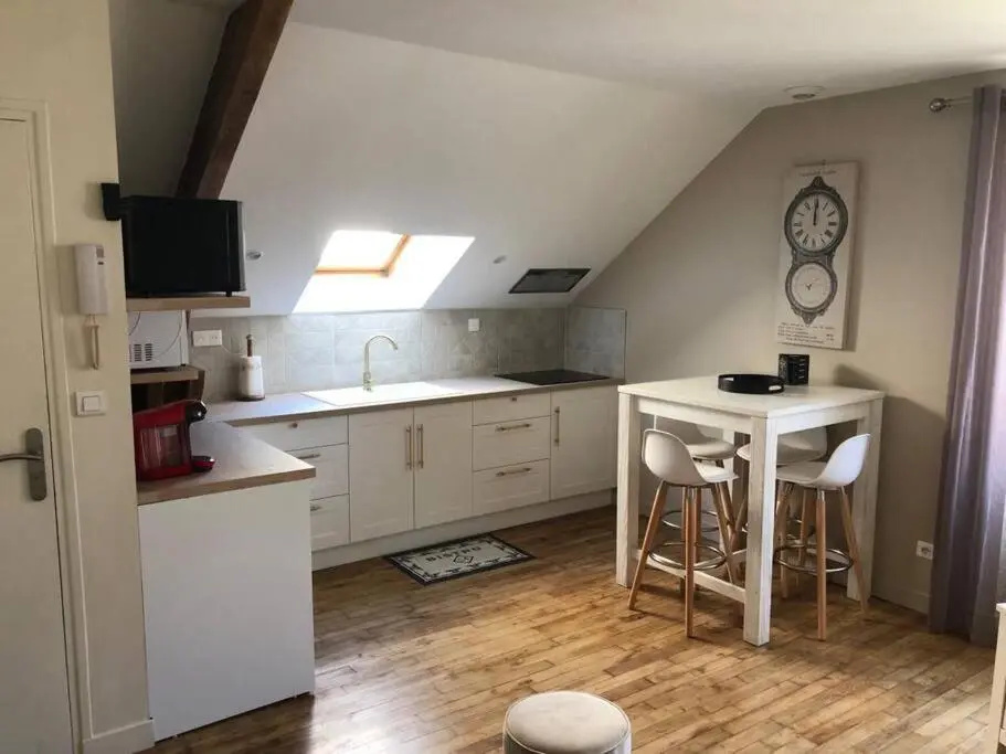 Voir la photo 1 — Appartement paisible à Brive près du centre-ville et de la gare avec Netflix Fibre internet et Stationnement gratuit