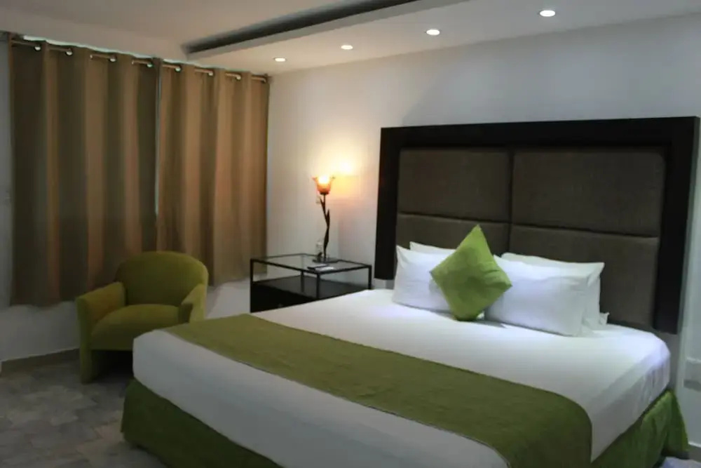 Hotel photo 2