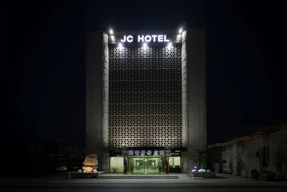 Jc Hotel