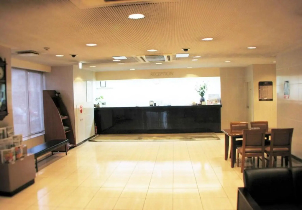 Lobby & Reception
