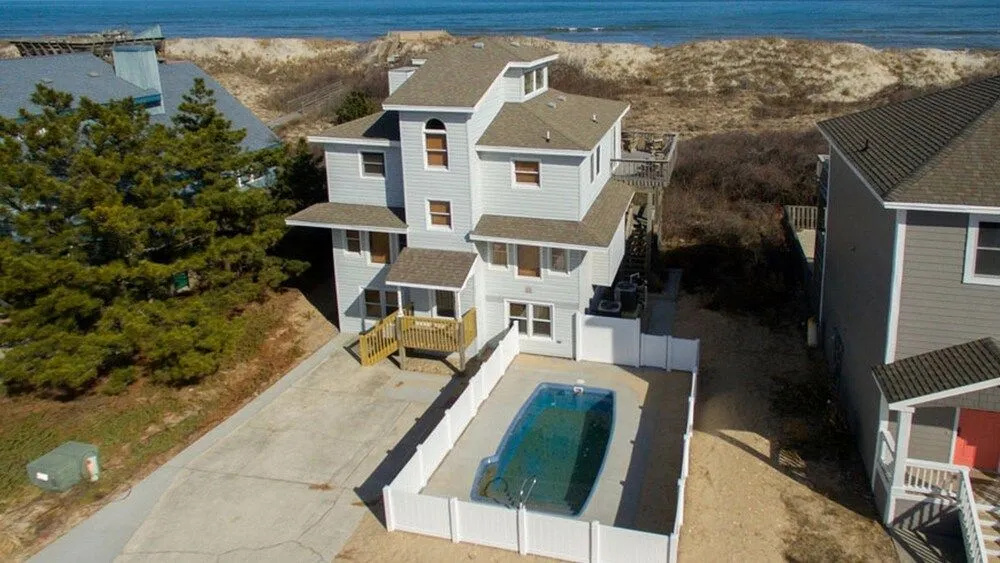 Four Sea Sons - 6 Br Home
