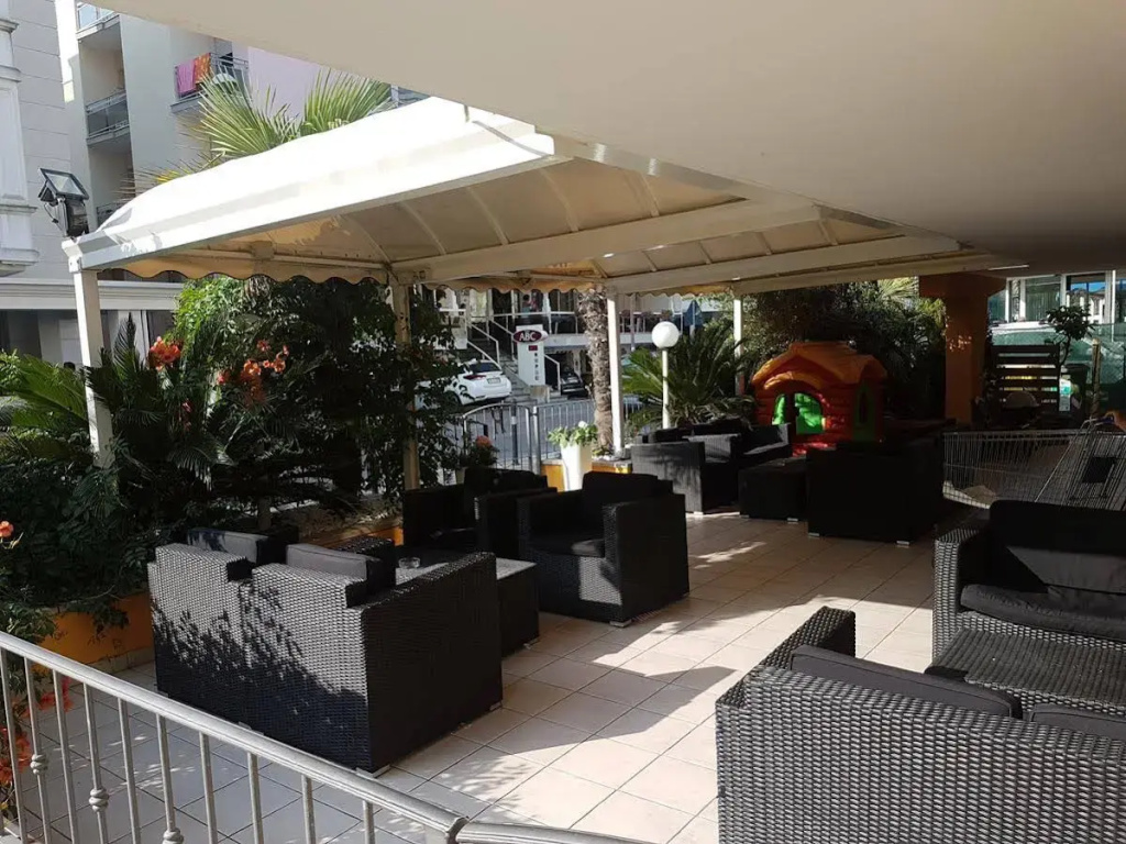Hotel photo 13