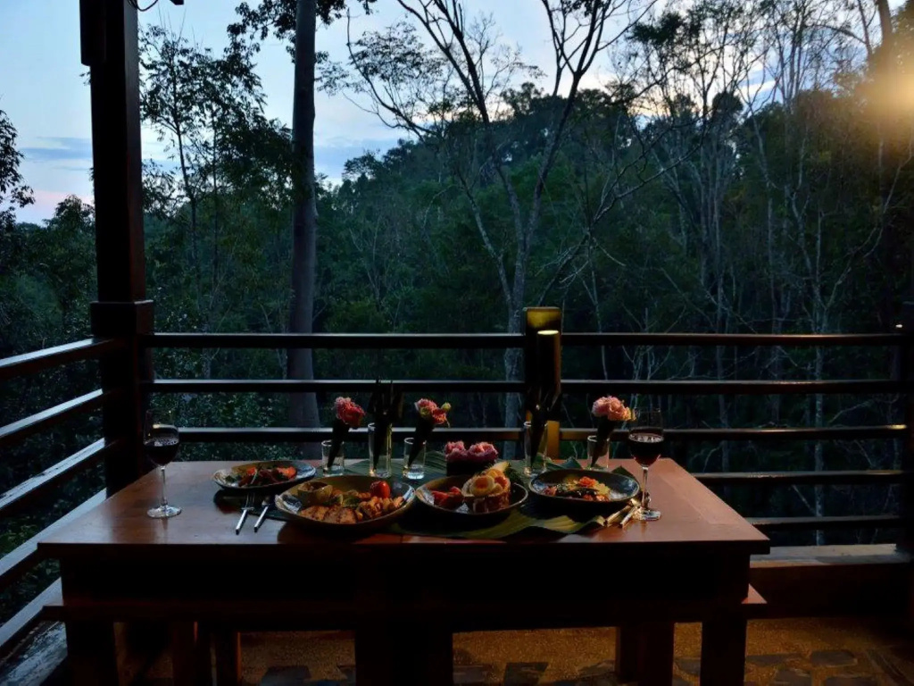 32 Coffee Hill & Resort