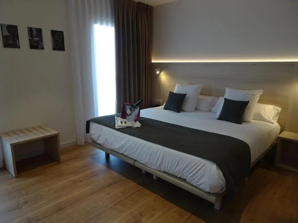 Hotel Emporium - Adults Only - Chambres
