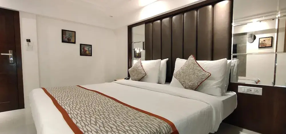 Hotel Supreme - Chambres
