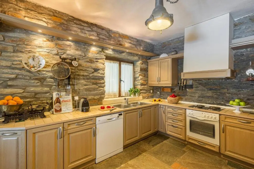 Villa Myrto, breathtaking Aegean view, 5' from Koundouros beach - фото 16