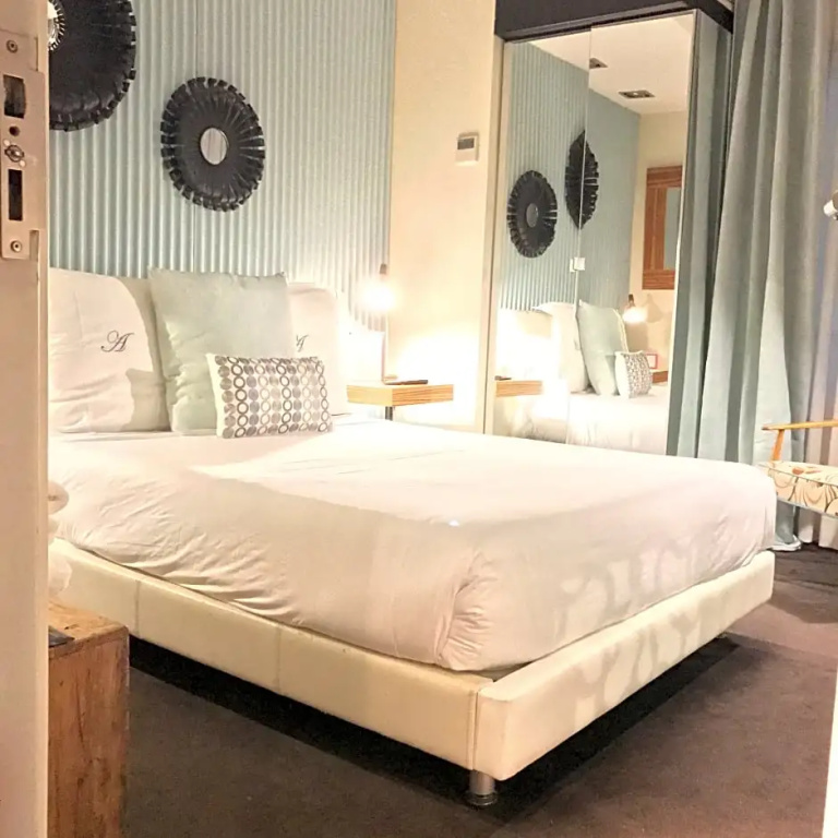 Superior Double room (full double bed)