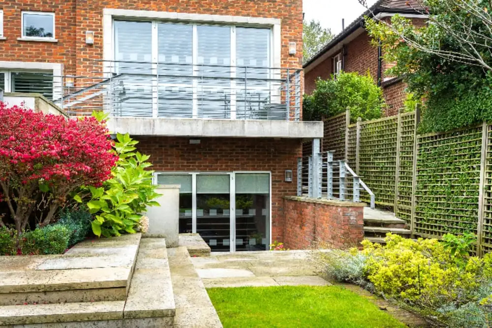 The East Finchley Retreat - 6bdr House With Swimming Pool, Garden, Parking