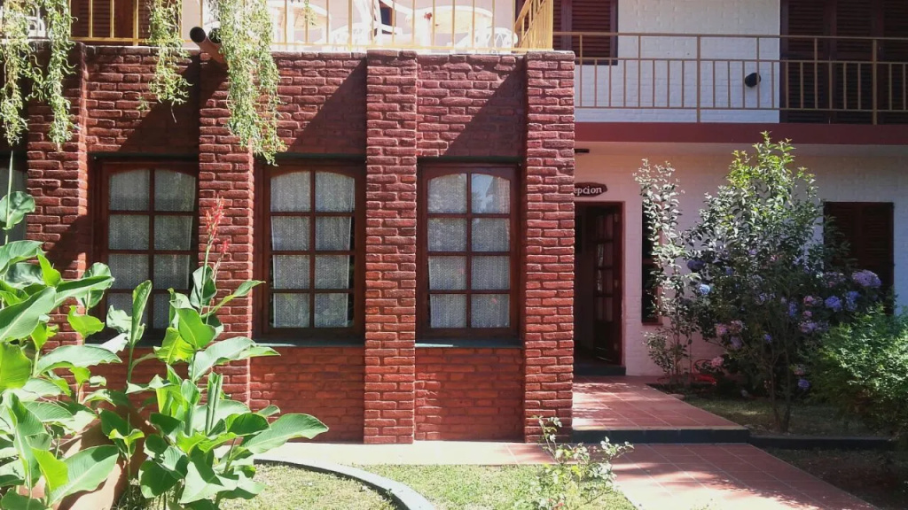 Hosteria Los Cantaros