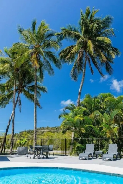 Beach & Waterfront