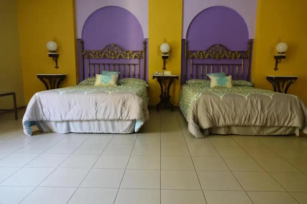 Economy room