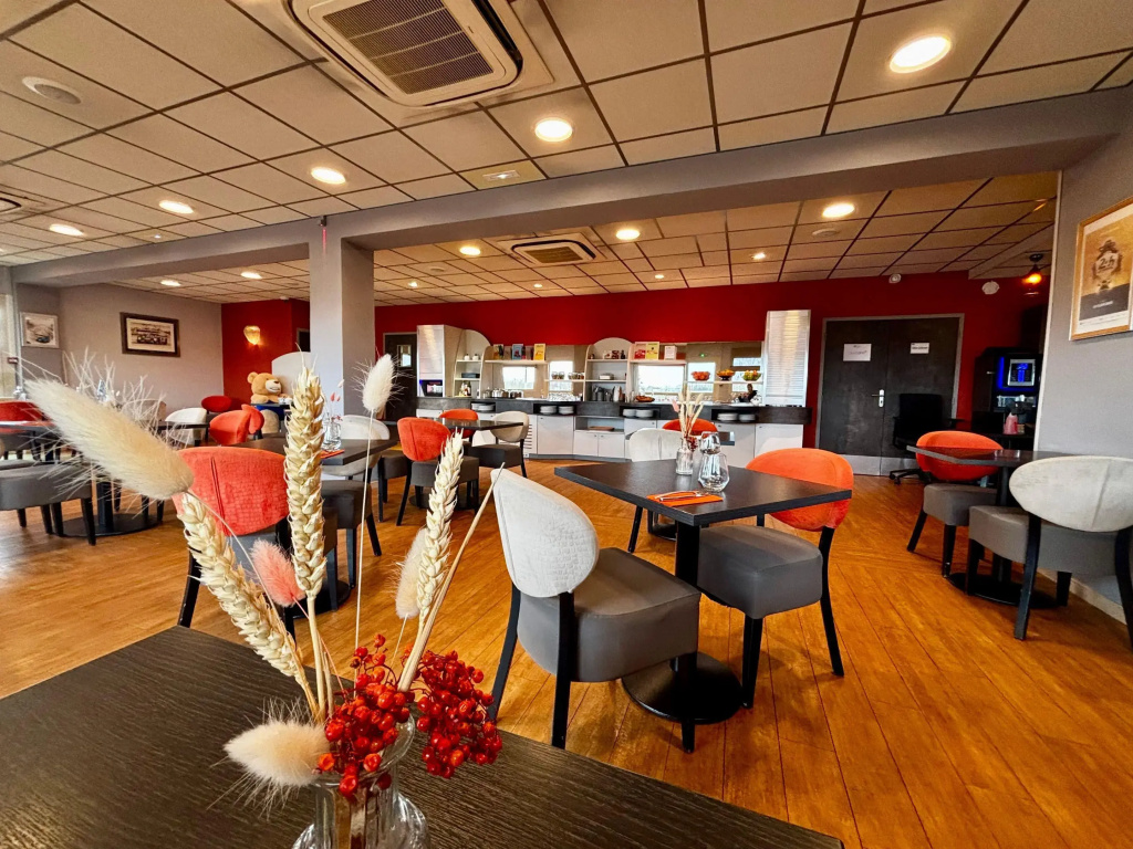 Brit Hotel Les Evens - Général