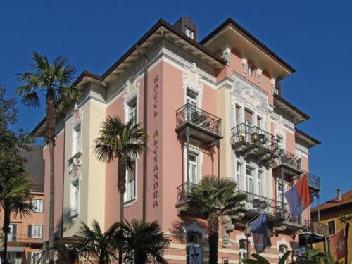 Hotel Alexandra by null