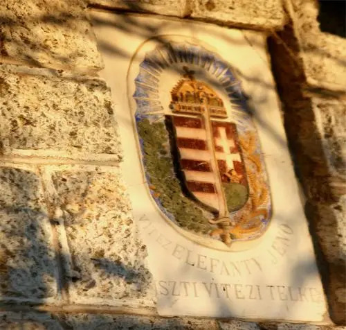 Myrtus Pince Es Vendeghaz