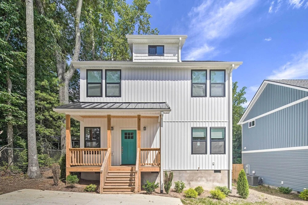 Bright & Inviting Home by Biltmore Village w/ Deck