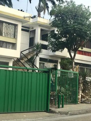 Adrian's Guest House