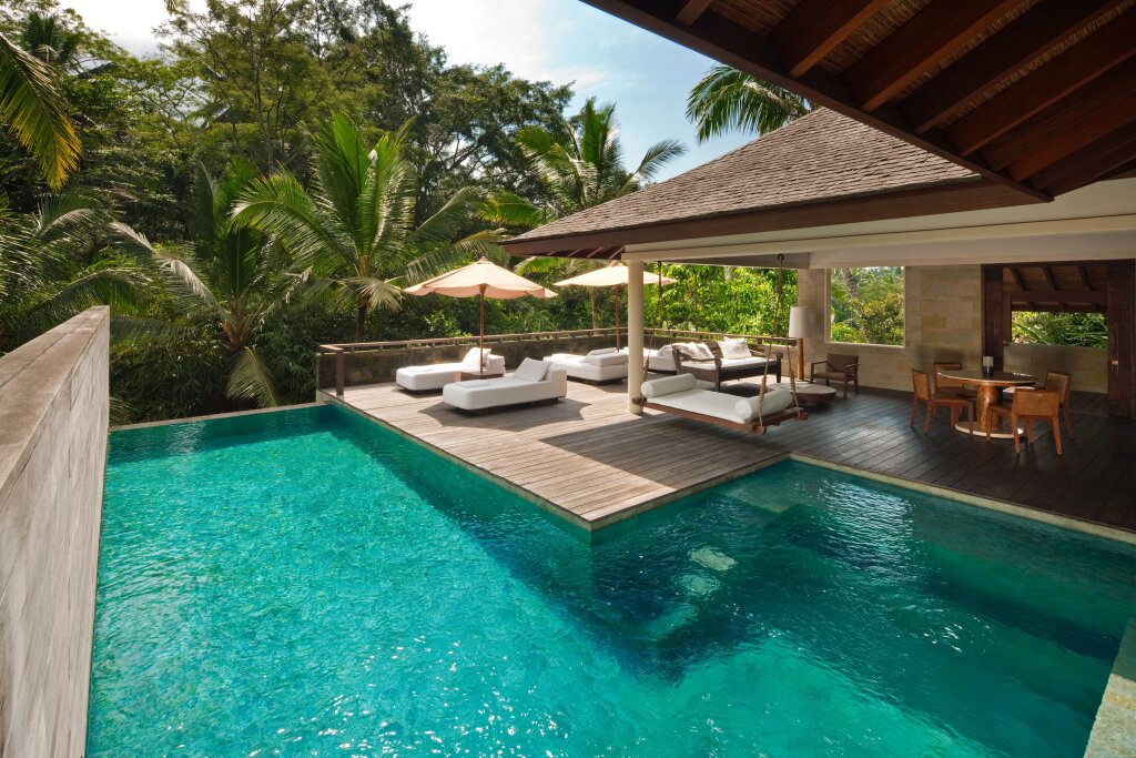 Como Shambala Estate