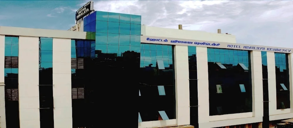 Hotel Himalaya Residency