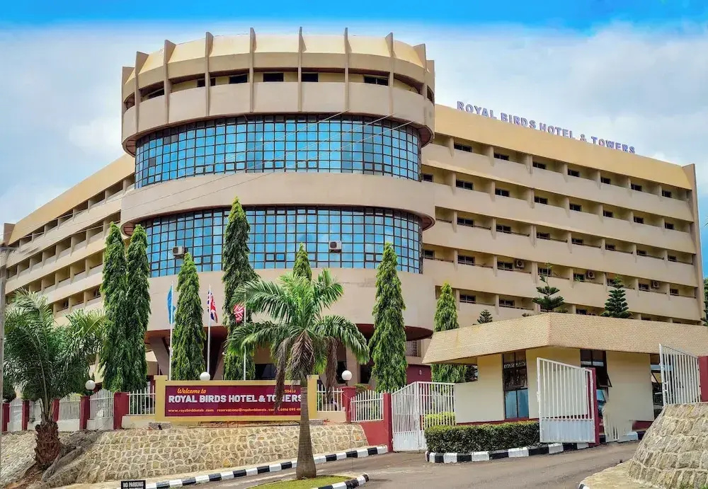 Royalbirds Hotel & Towers