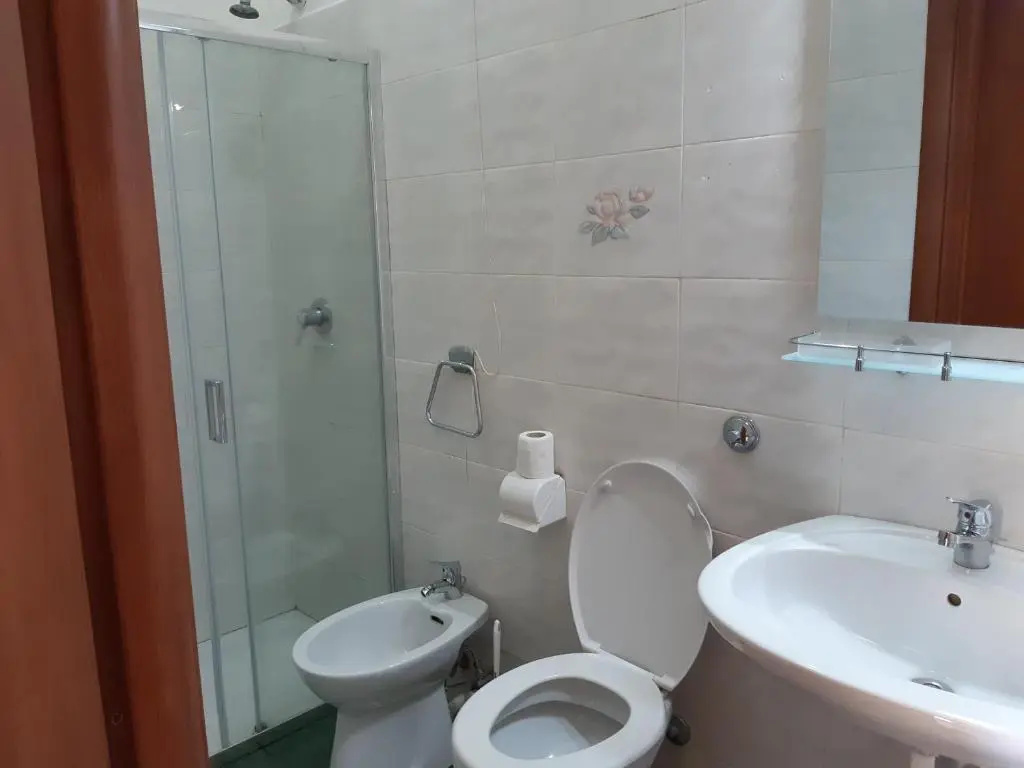 Standard Single room (single bed)