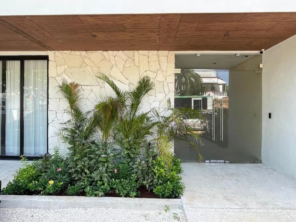 Lalola DownTown Boutique Apartments