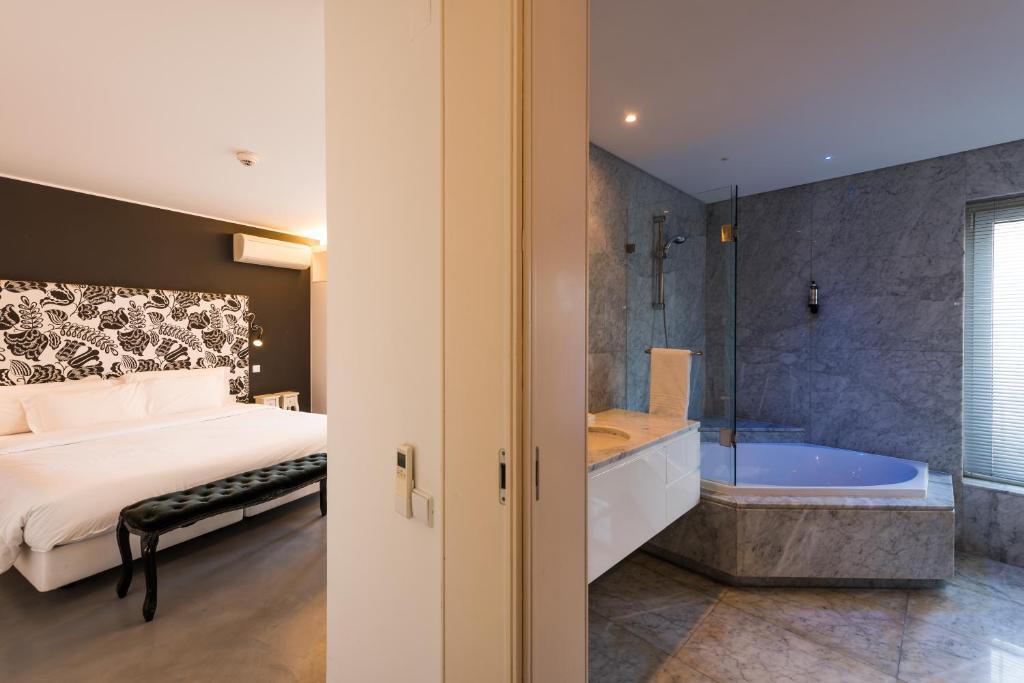 Pateo Lisbon Lounge Suites by null