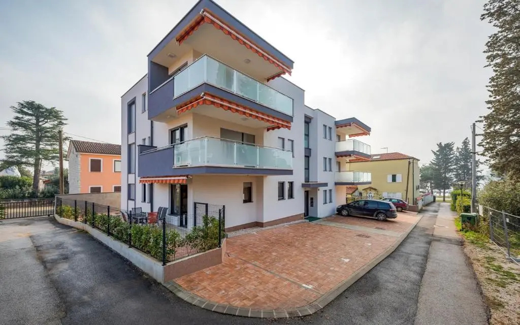 PUNTA MARY house with apartment