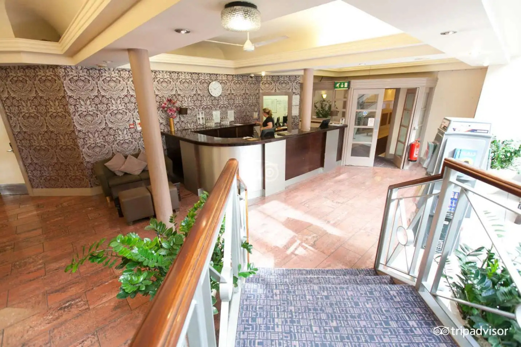 Balcony & Terrace