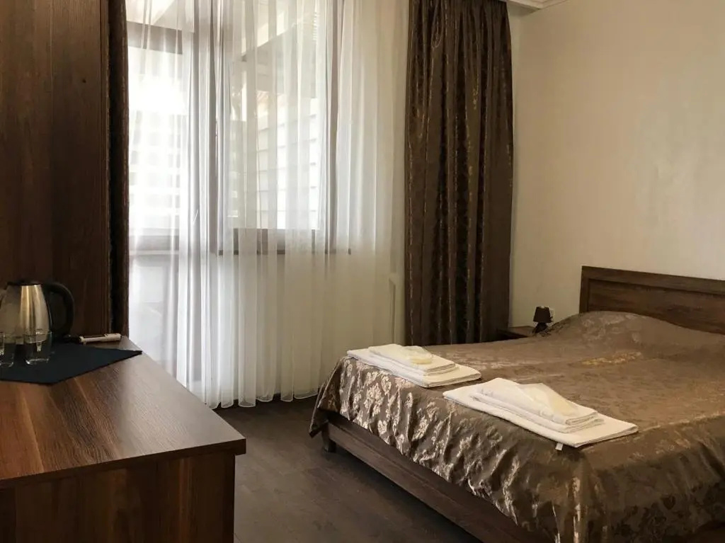 Deluxe Double room with balcony and with sea view (full double bed)