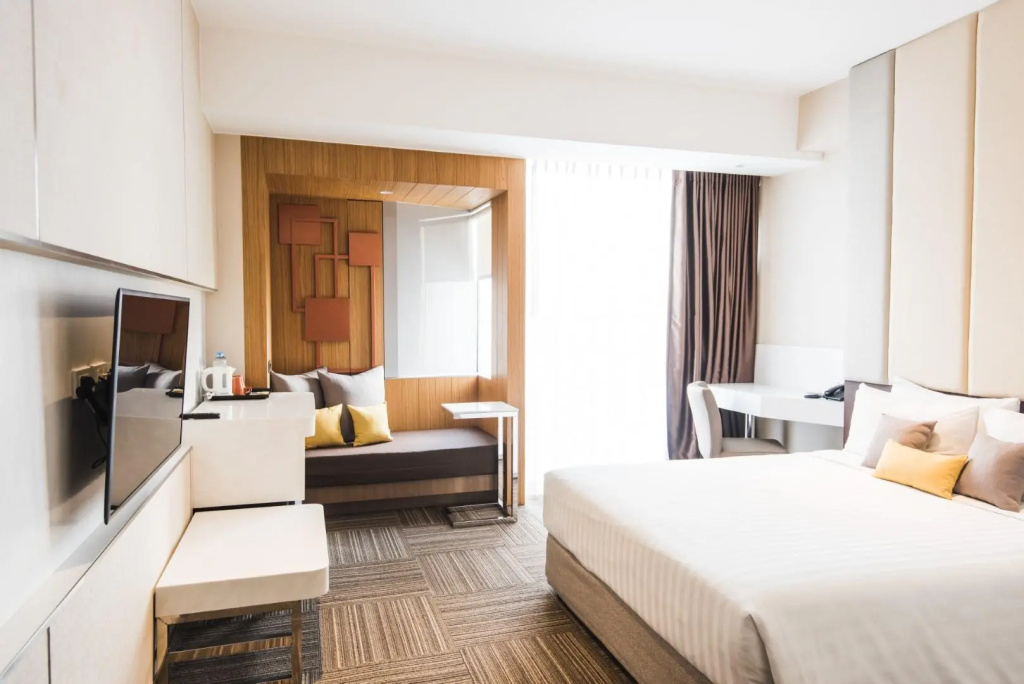 Superior Double room (full double bed)