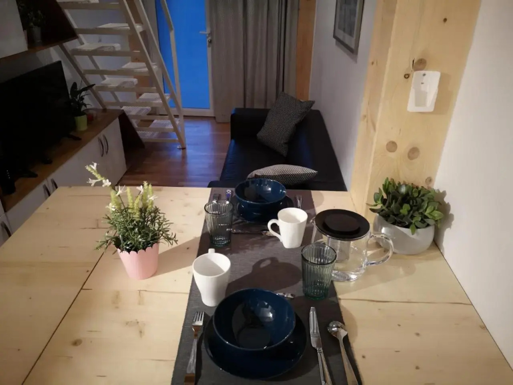 Maison 2 chambres, cosy, proche Métro