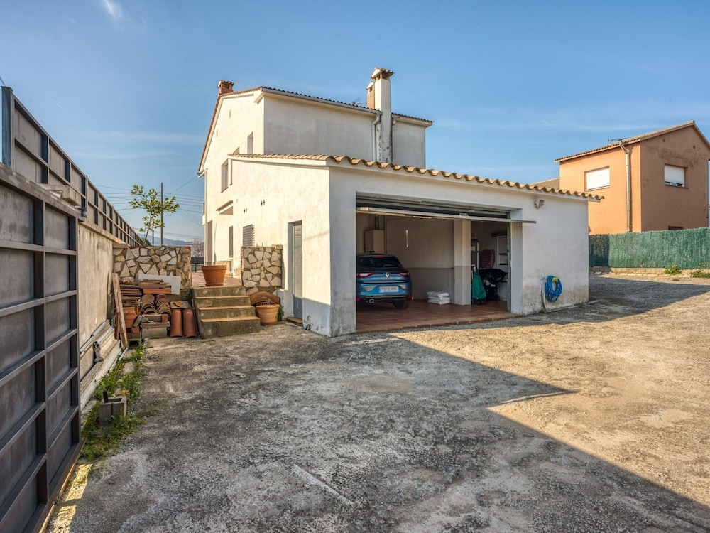 Scenic Villa in Fogars de la Selva With Swimming Pool