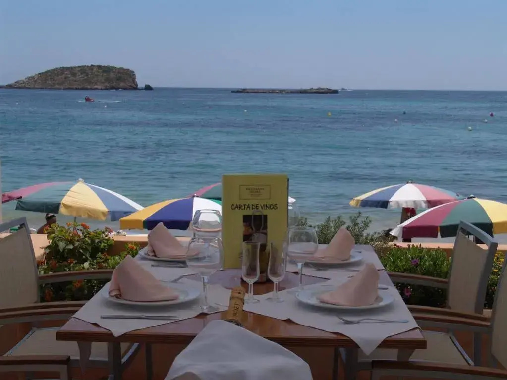 Playa Es Cana Apartments