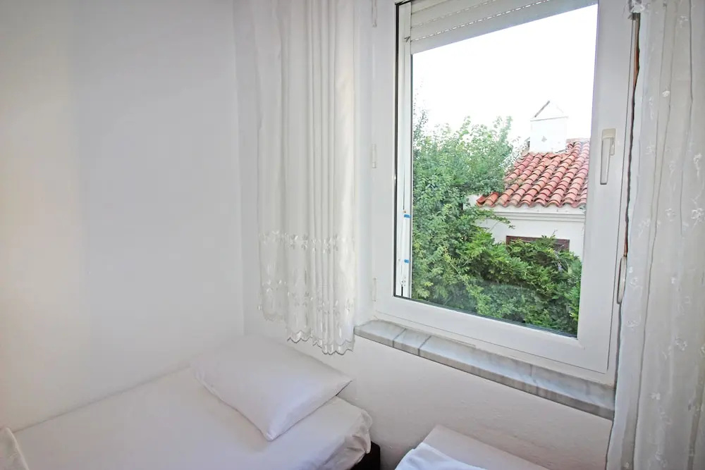 Bozcaada Akdeniz Pansiyon