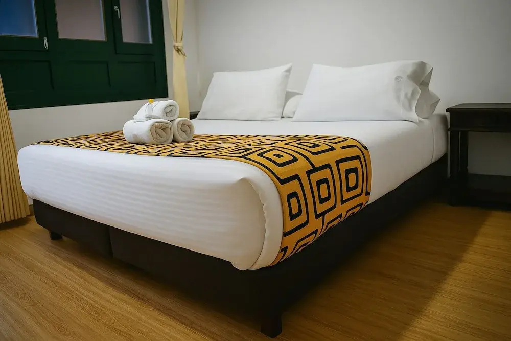 Economy room