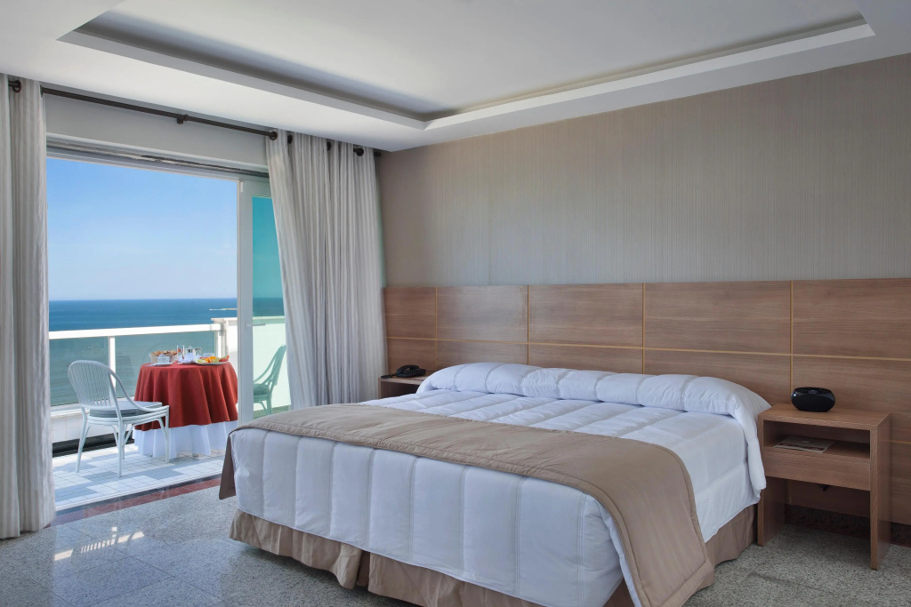 Отель Royalty Barra Hotel в Рио-де-Жанейро