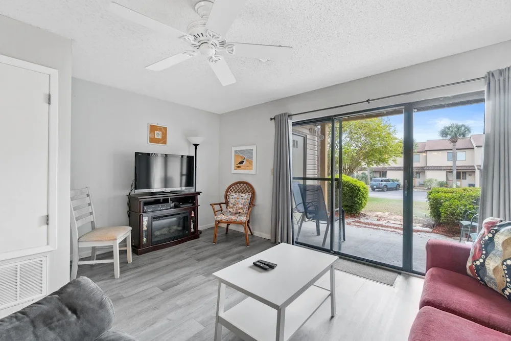 Portside Resort by Panhandle Getaways - Chambres