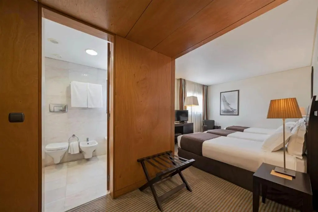 Hotel Marina Atlântico - Chambres
