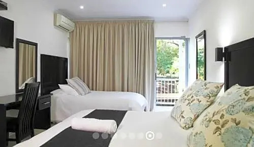 Beside Still Waters Boutique Hotel - Chambres